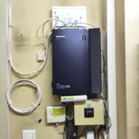 Organización de cableado en empresa. Organización de cableado en empresa.