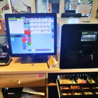 Organización de punto de venta para negocio instalación de TPV táctil y cash keeper para gestion de cobros en negocio de hostelería