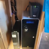 instalación de TPV táctil y cash keeper para gestion de cobros en negocio de hostelería